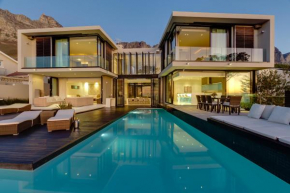 Serenity Villa 18 Ronald Rd Camps Bay